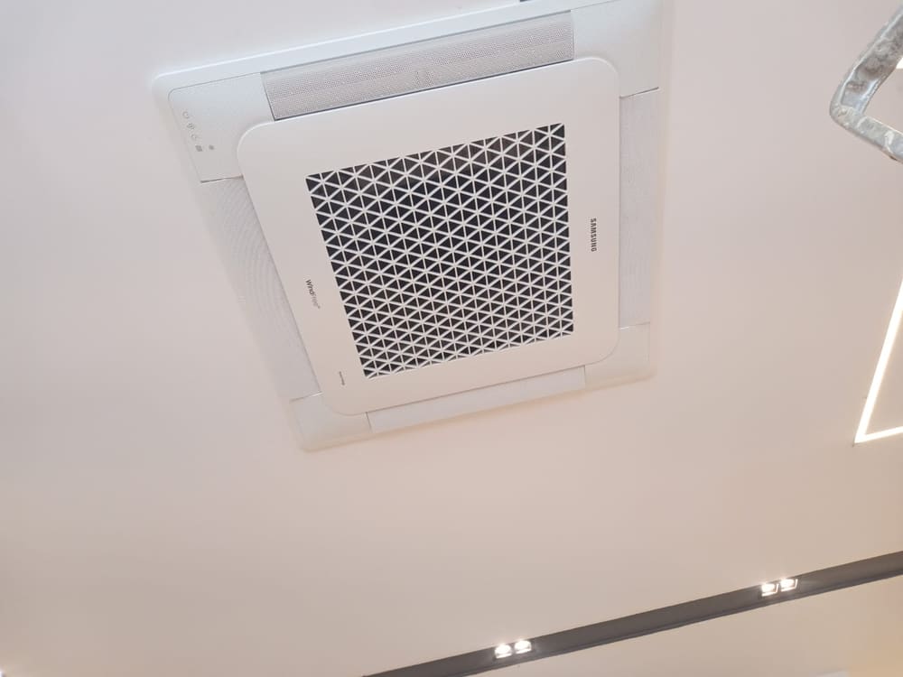 Instalação de ar condicionado split no Leblon